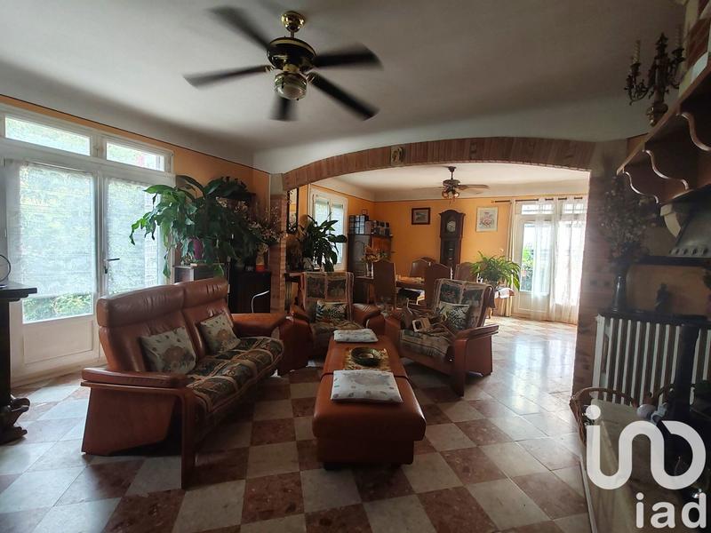 Maison - 290 m² - 8 pièces