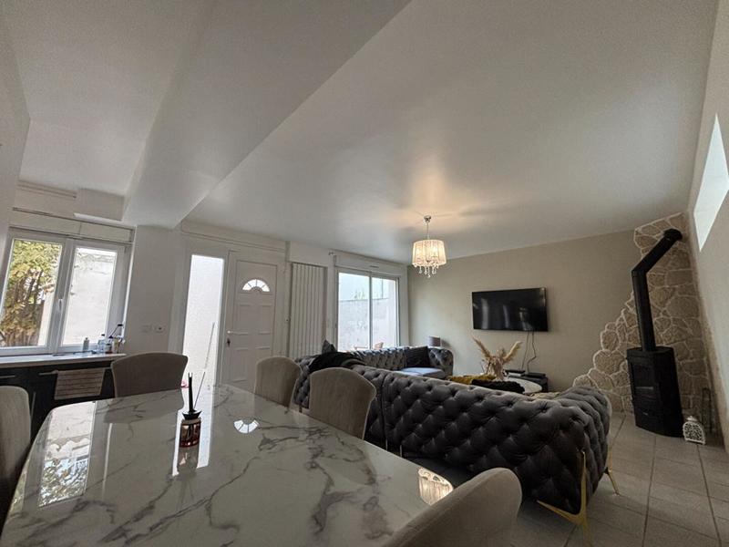 Maison - 73 m² - 3 pièces