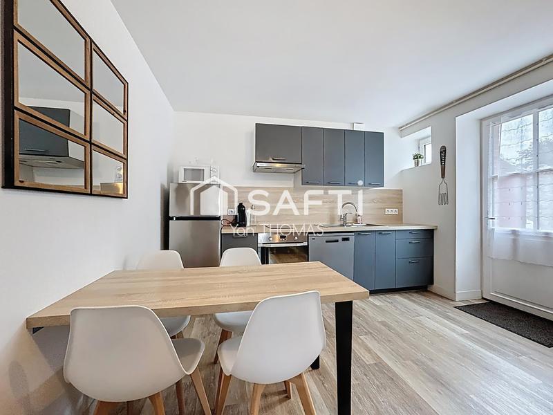 Maison de ville - 220 m² - 7 pièces