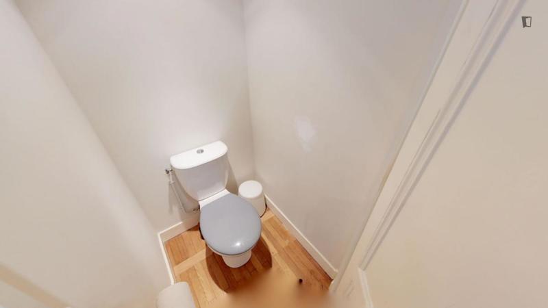 Chambre - 16 m² - 5 pièces