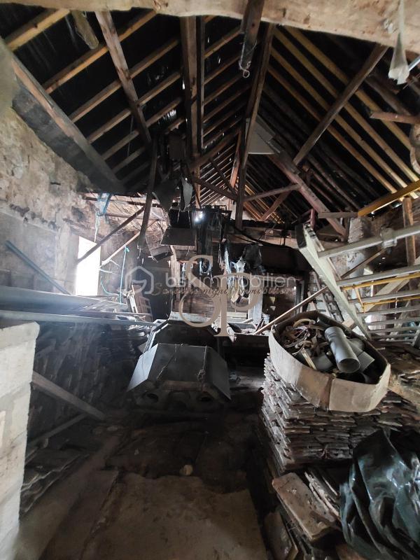 Grange - 150 m² - 3 pièces