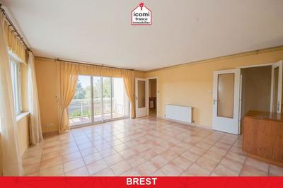 Appartement - 95 m² - 5 pièces