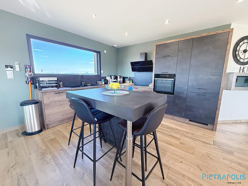 Villa - 147 m² - 5 pièces