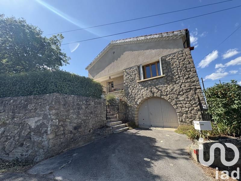 Maison - 90 m² - 6 pièces