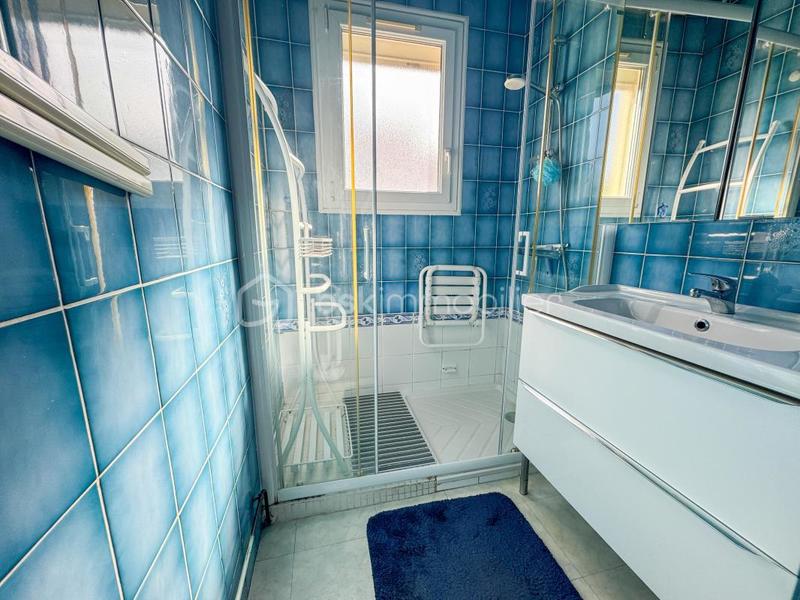 Maison - 95 m² - 4 pièces