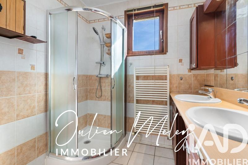 Maison - 123 m² - 6 pièces