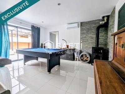 Maison - 157 m² - 6 pièces