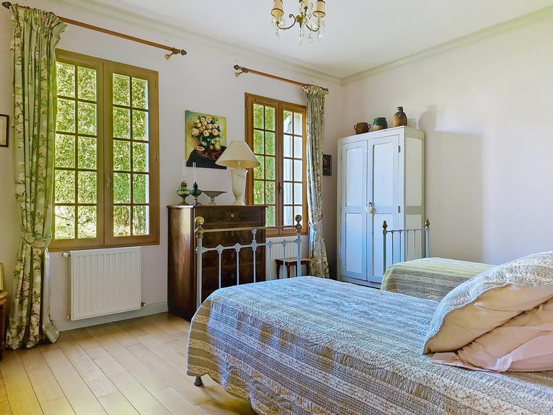 Maison - 175 m² - 5 pièces