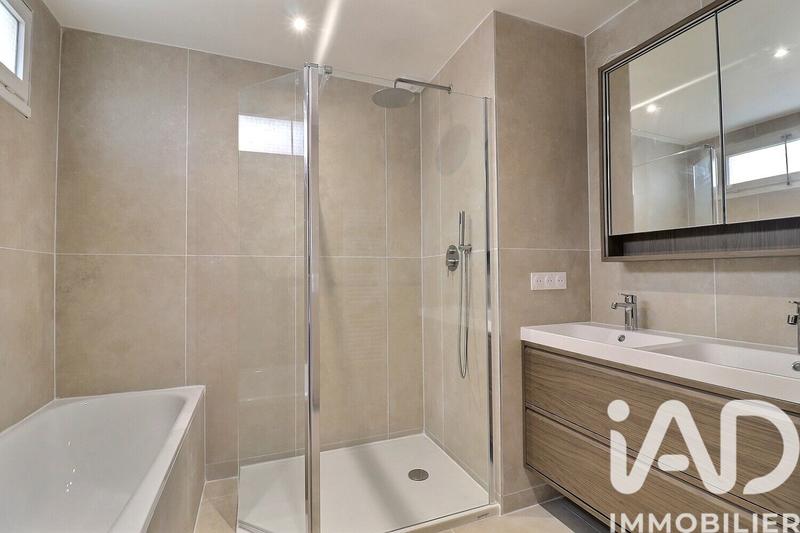 Maison - 143 m² - 7 pièces