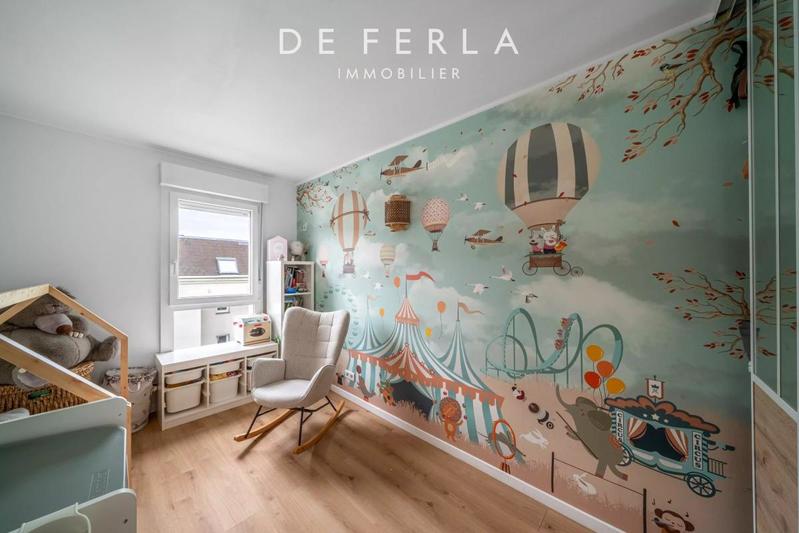 Appartement - 84 m² - 4 pièces