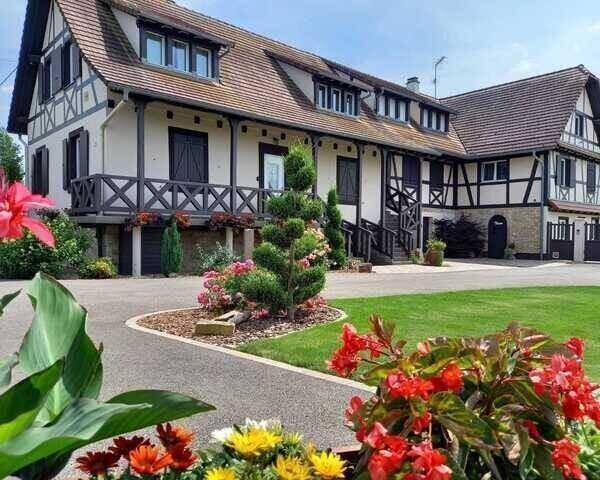 Gîte - 330 m² - 18 pièces