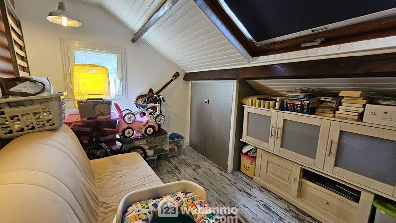 Maison - 180 m² - 7 pièces