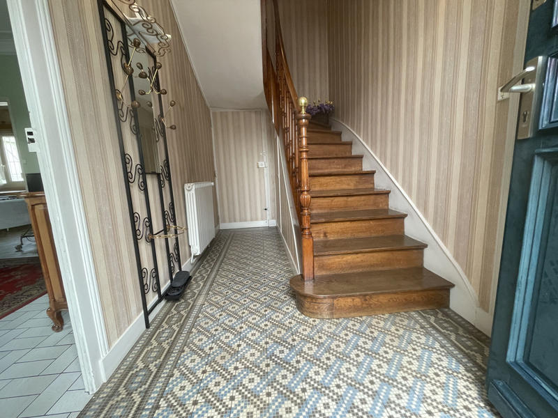 Maison - 95 m² - 5 pièces