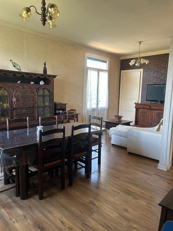 Maison - 151 m² - 5 pièces