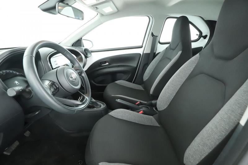 Toyota aygo x 1.0 Vvt-i Dynamic s-Cvt 72 ch