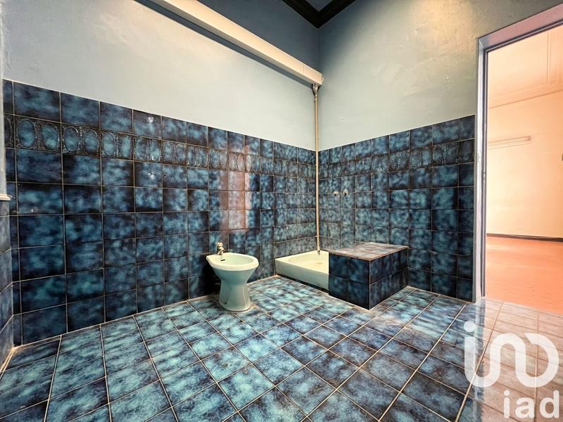 Maison - 430 m² - 10 pièces