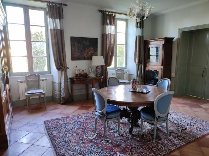 Maison de maîtres - 490 m² - 12 pièces
