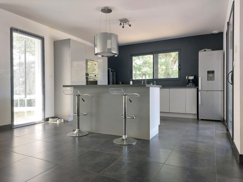 Maison - 149 m² - 5 pièces