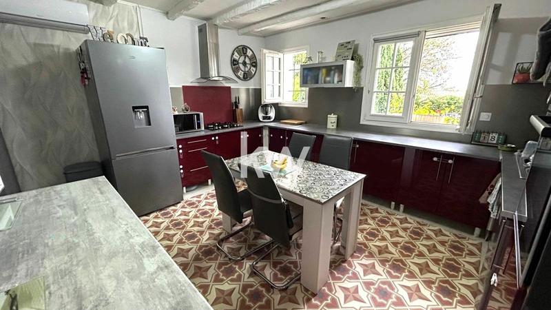 Maison - 120 m² - 4 pièces