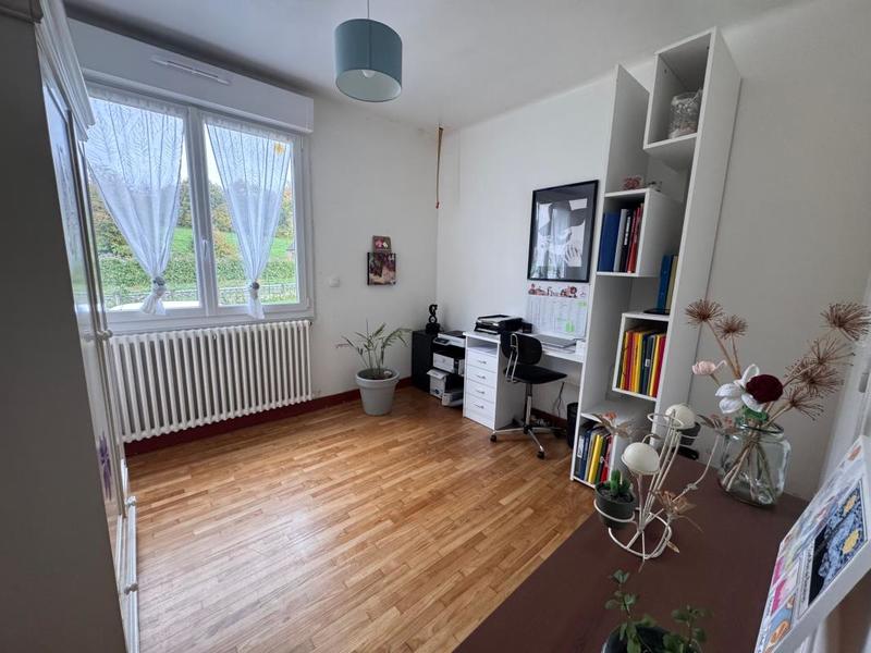 Maison - 146 m² - 7 pièces