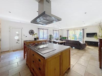 Maison - 116 m² - 4 pièces