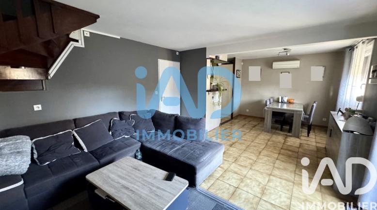 Maison - 90 m² - 5 pièces