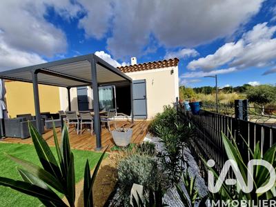 Maison - 80 m² - 3 pièces