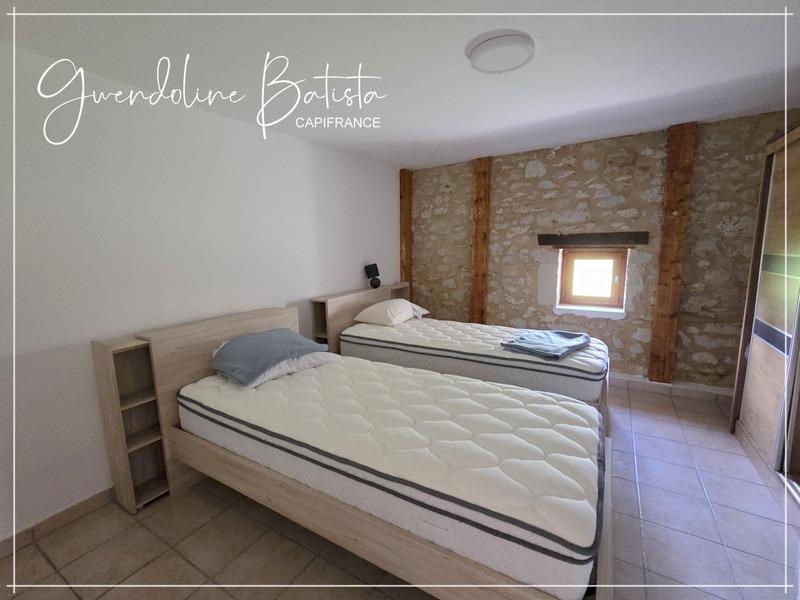 Propriété - 415 m² - 15 pièces