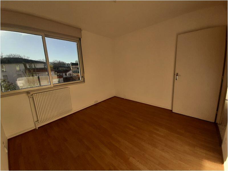 Appartement - 96 m² - 4 pièces