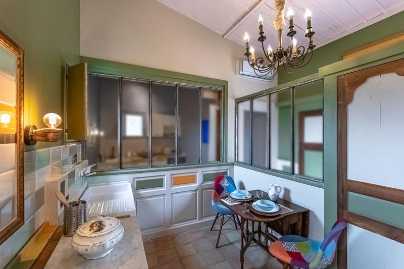 Villa - 208 m² - 6 pièces