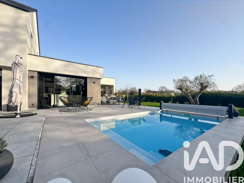 Maison - 150 m² - 5 pièces