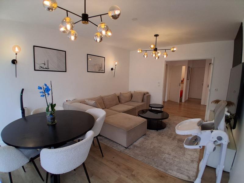 Appartement - 82 m² - 4 pièces