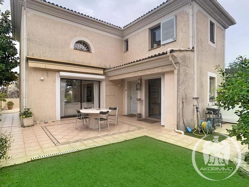 Villa - 105 m² - 5 pièces