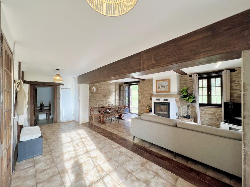 Maison - 160 m² - 6 pièces