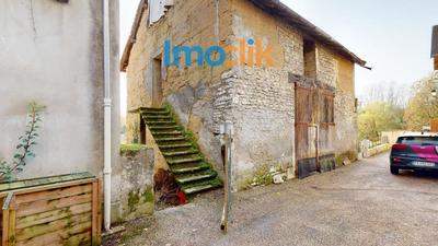 Grange - 85 m² - 1 pièce