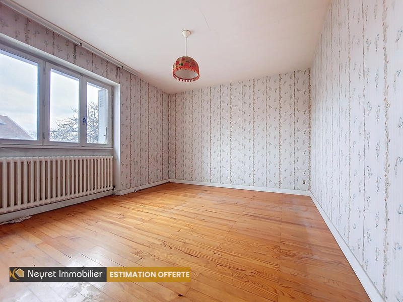 Maison de village - 125 m² - 7 pièces