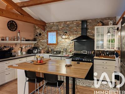 Maison - 88 m² - 3 pièces