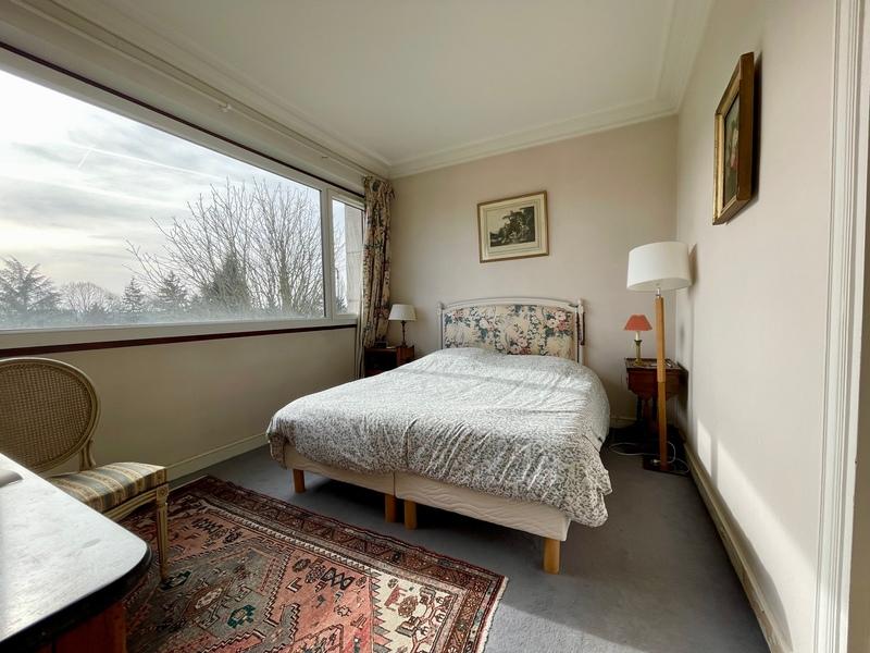 Appartement - 120 m² - 5 pièces