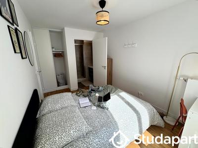 Chambre - 14 m² - 1 pièce