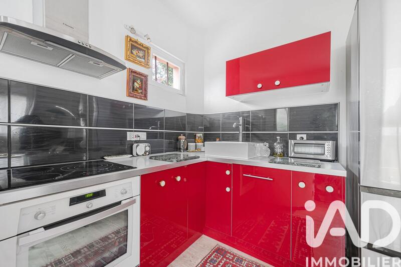 Maison - 85 m² - 3 pièces