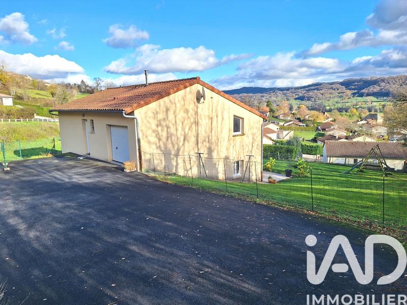 Maison - 136 m² - 5 pièces