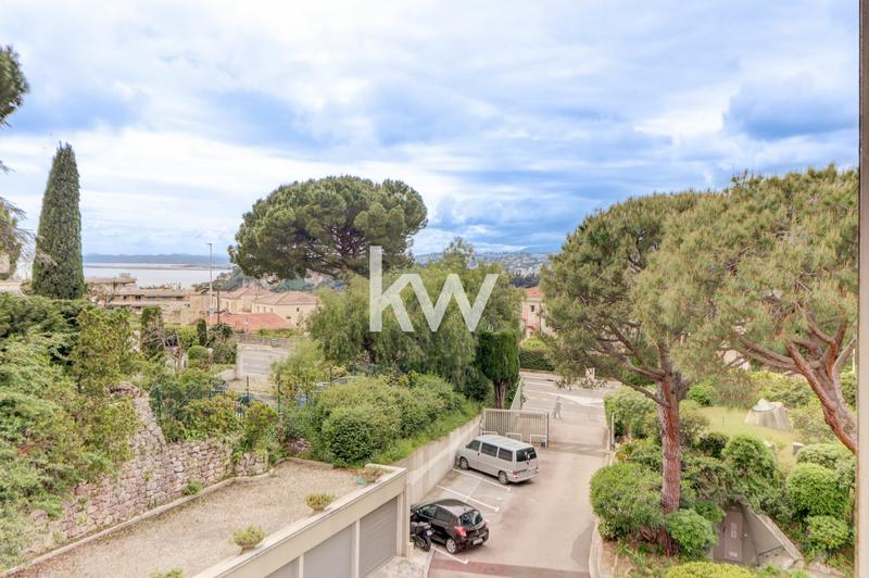 Appartement - 107 m² - 4 pièces