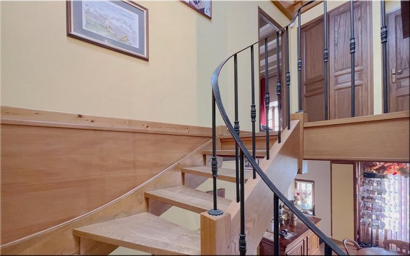 Corps de ferme - 161 m² - 8 pièces