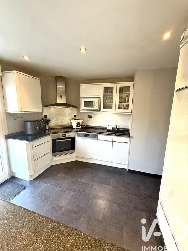 Maison - 100 m² - 5 pièces