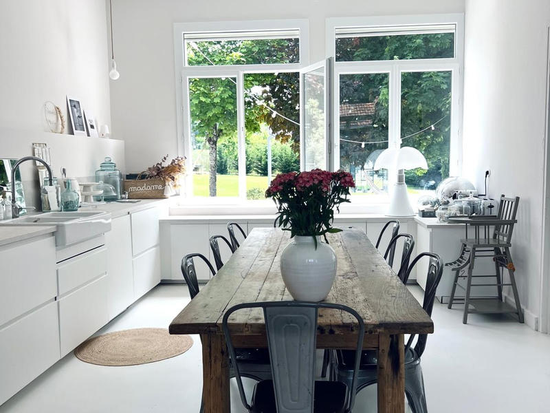 Maison - 292 m² - 9 pièces