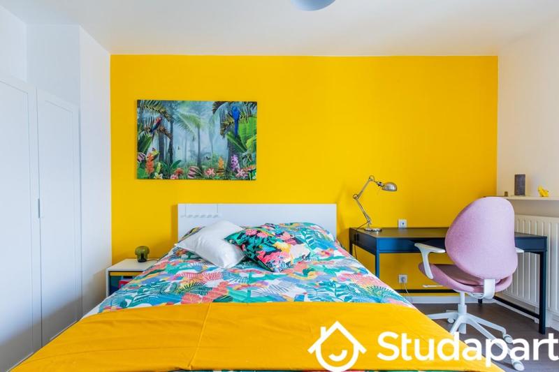 Chambre - 14 m² - 1 pièce