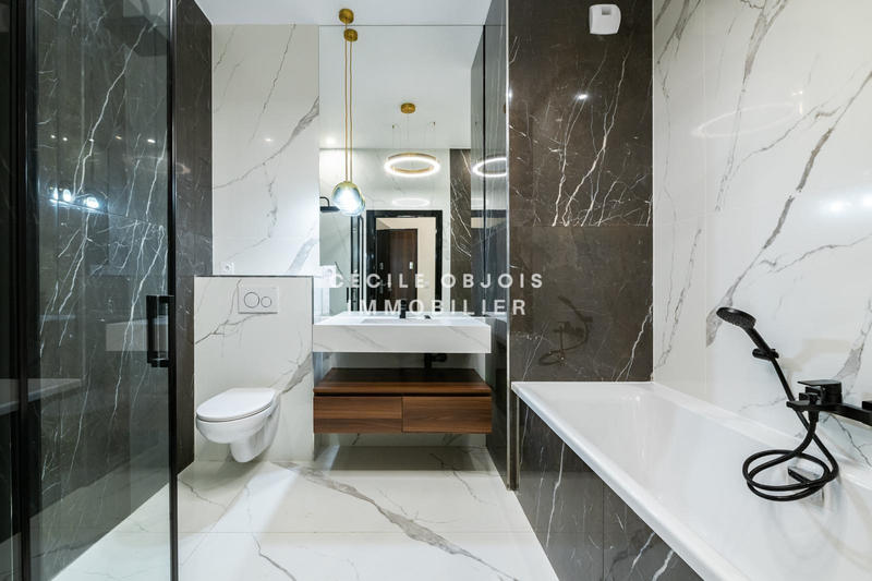 Appartement - 83 m² - 4 pièces