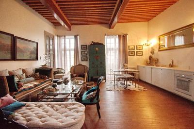 Appartement - 99 m² - 4 pièces