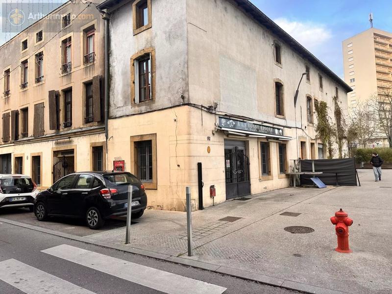 Local commercial - 155 m² - 5 pièces