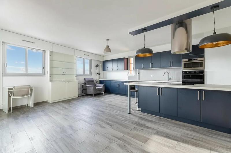 Appartement - 81 m² - 3 pièces